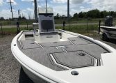 Avid Boats 21 FSX Center Console Aluminum Bay Boat with Yamaha 150 HP Outboard 3