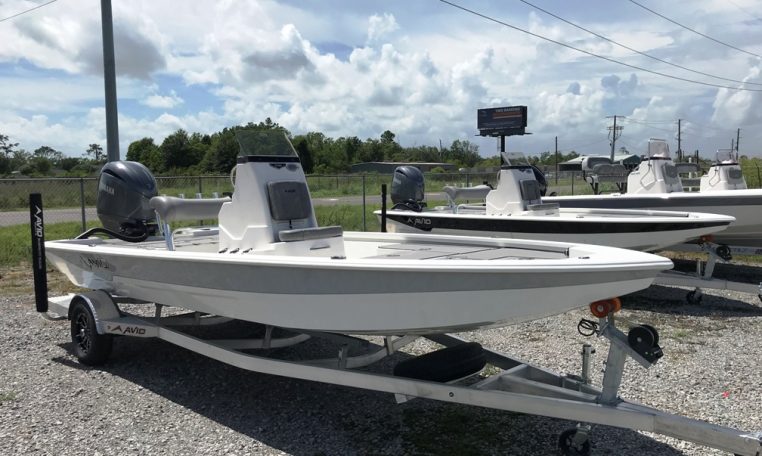 Avid Boats 21 FSX Center Console Aluminum Bay Boat with Yamaha 150 HP Outboard 4