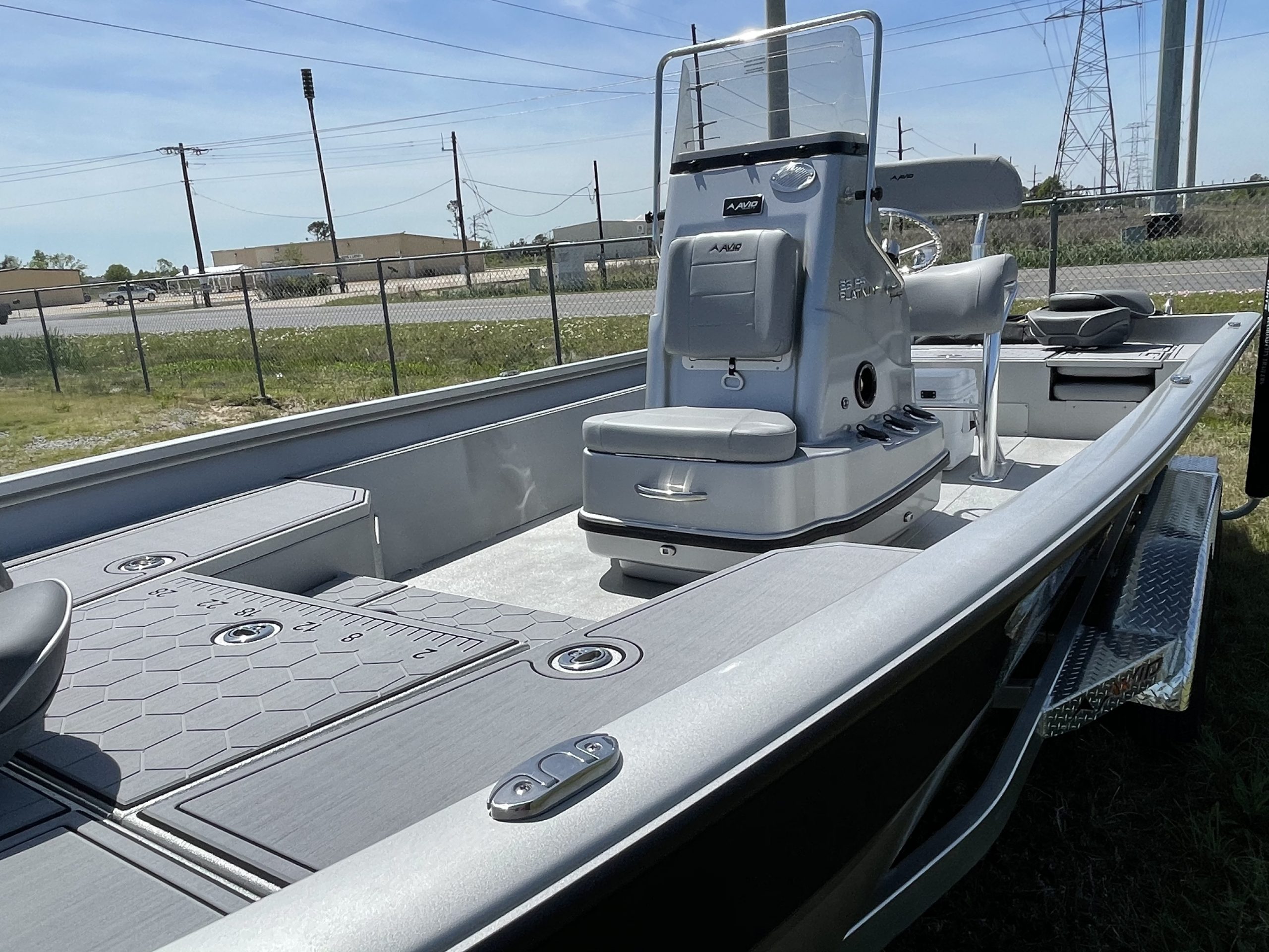 Avid Boats 23FS Magnum Aluminum Bay Boat - STK# AV23 0470 - Jerrys Marine