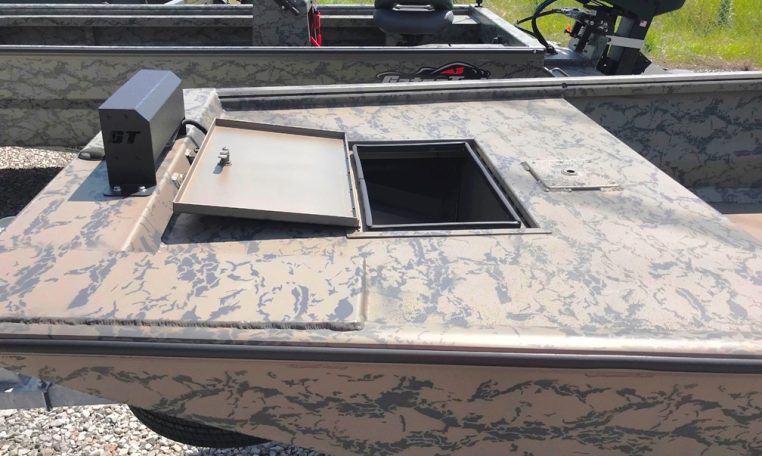 Gator-Tail Center Console Duck Boat 1860 Extreme Series with Large Front Storage and GatorTail 40XD Surface Drive Mud Motor GT18 6886